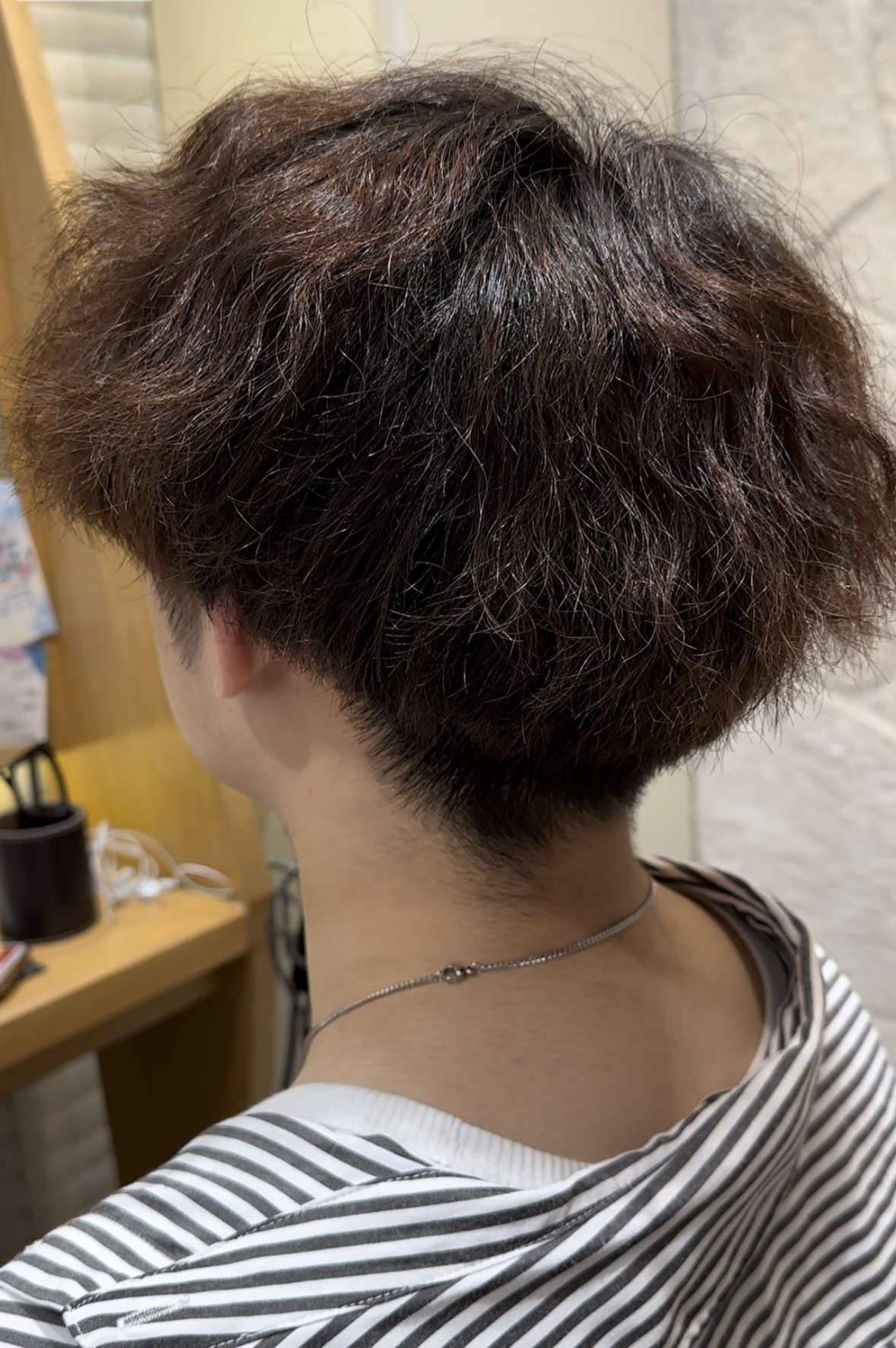 人気の波巻きパーマのメイン画像