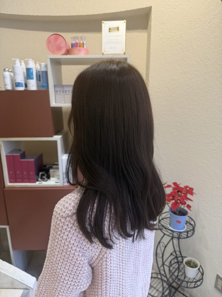 イルミナカラーで明るめグレージュ！/吉川沙知のメイン画像