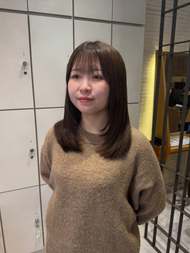 ローレイヤースタイル×オリーブベージュのメイン画像