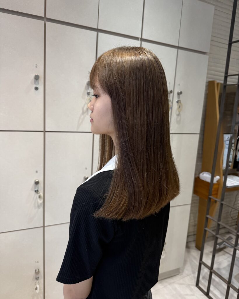 ブリーチありダブルカラーで透明感◎ベージュカラー！のメイン画像